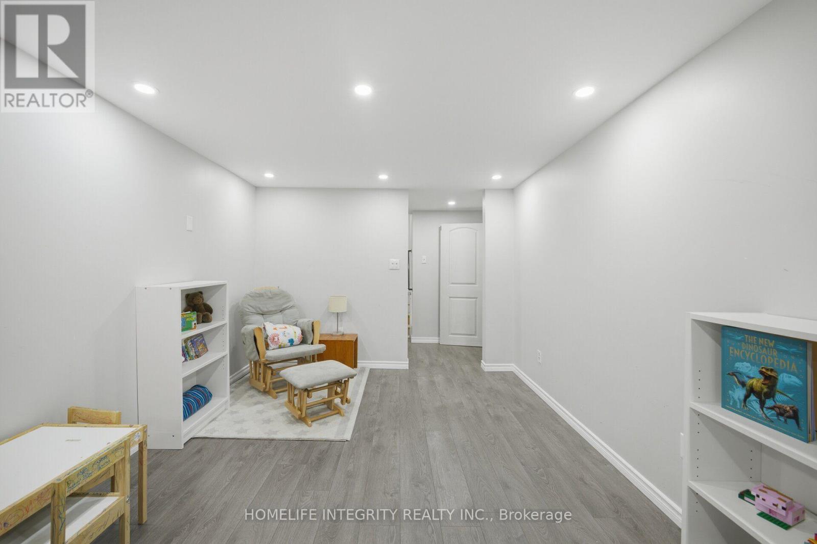 52 STEWART AVENUE - Image 35