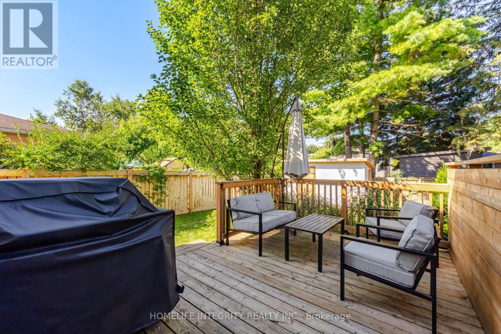 52 STEWART AVENUE - 44