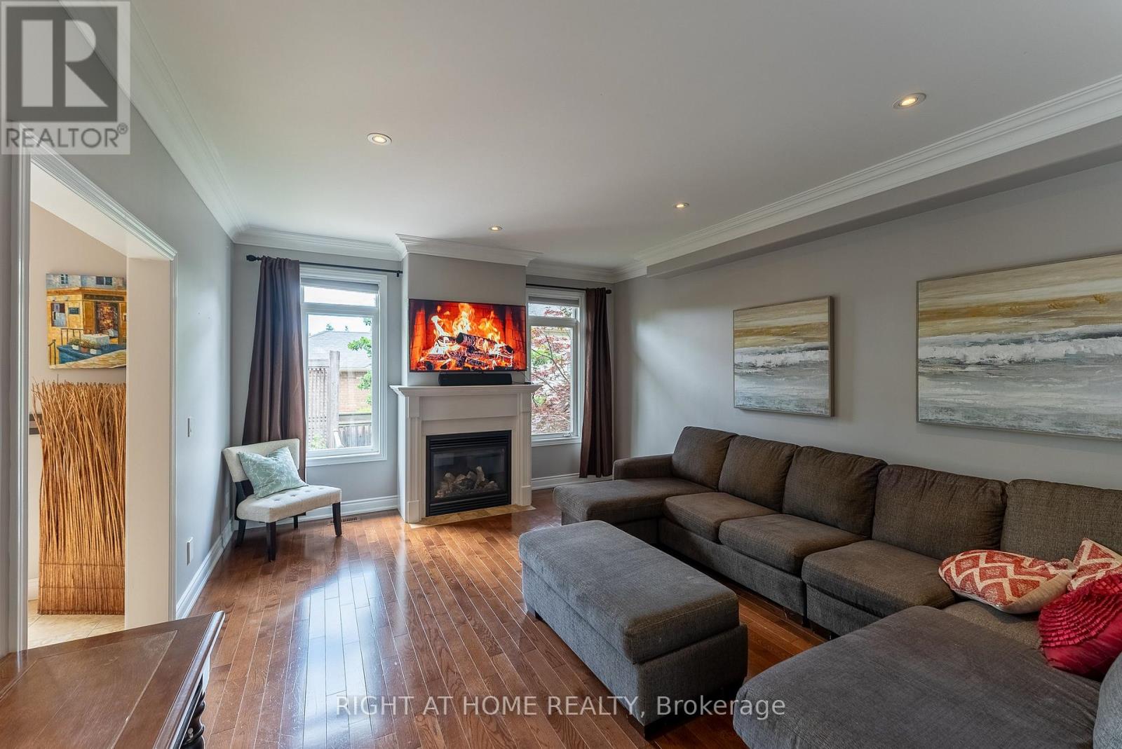 1660 MOYER AVENUE - 14