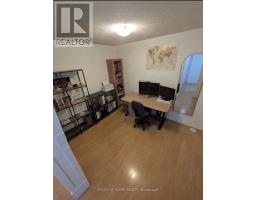 Th25 - 290 Village Green Square, Toronto, ON M1S0L1 Photo 10