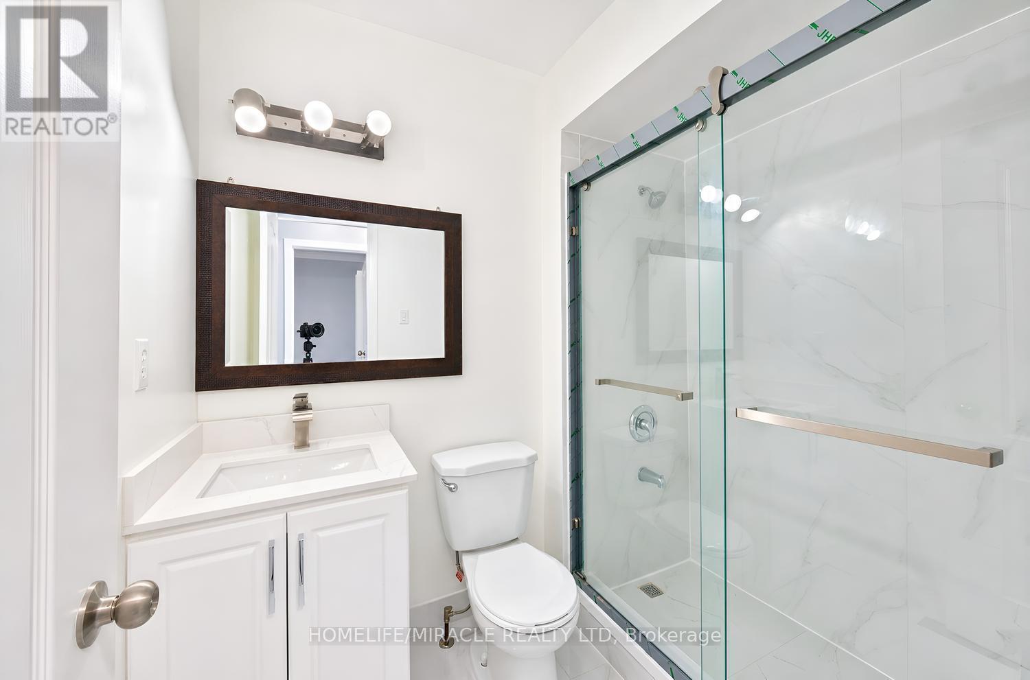 177 WESTMORE DRIVE S - Image 32