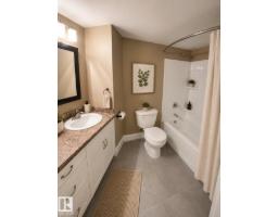#704 10045 117 St Nw, Edmonton, AB T5K1W8 Photo 6