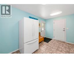 402 Seedtree Rd, Sooke, BC V9Z1C2 Photo 38