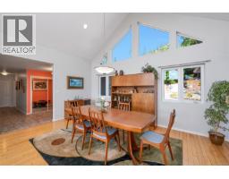 402 Seedtree Rd, Sooke, BC V9Z1C2 Photo 16