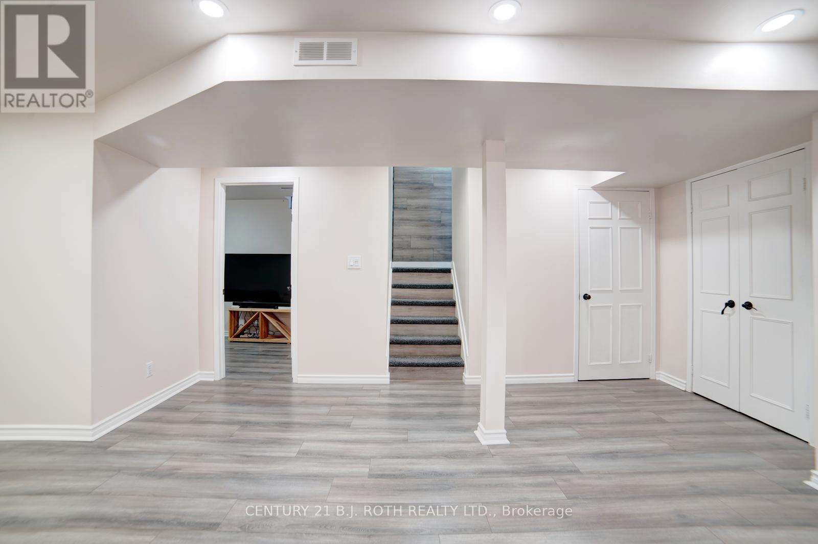 56 SPROULE DRIVE - Image 38