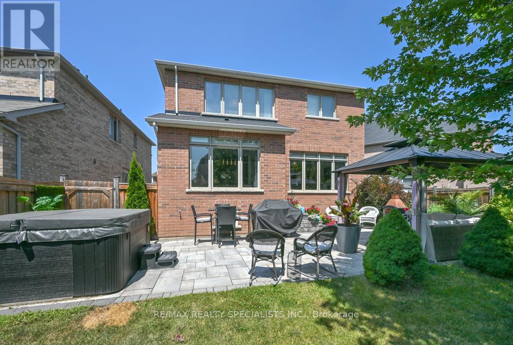 120 RISING HILL RIDGE - 31