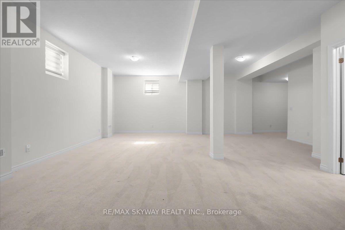 2 GEORGINA STREET - 42