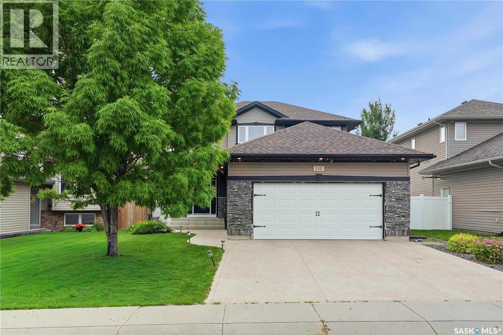110 Stepney CRESCENT, Saskatoon Saskatchewan — photo 2
