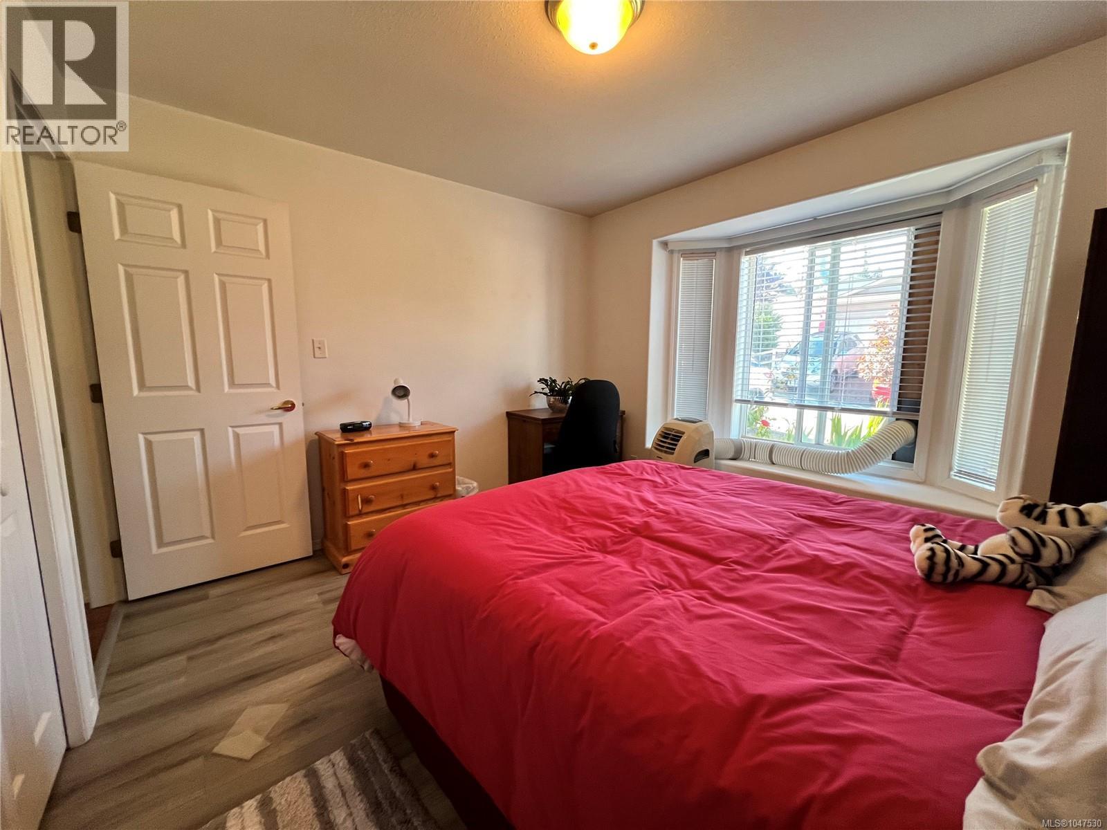 82 Wolf Lane, View Royal