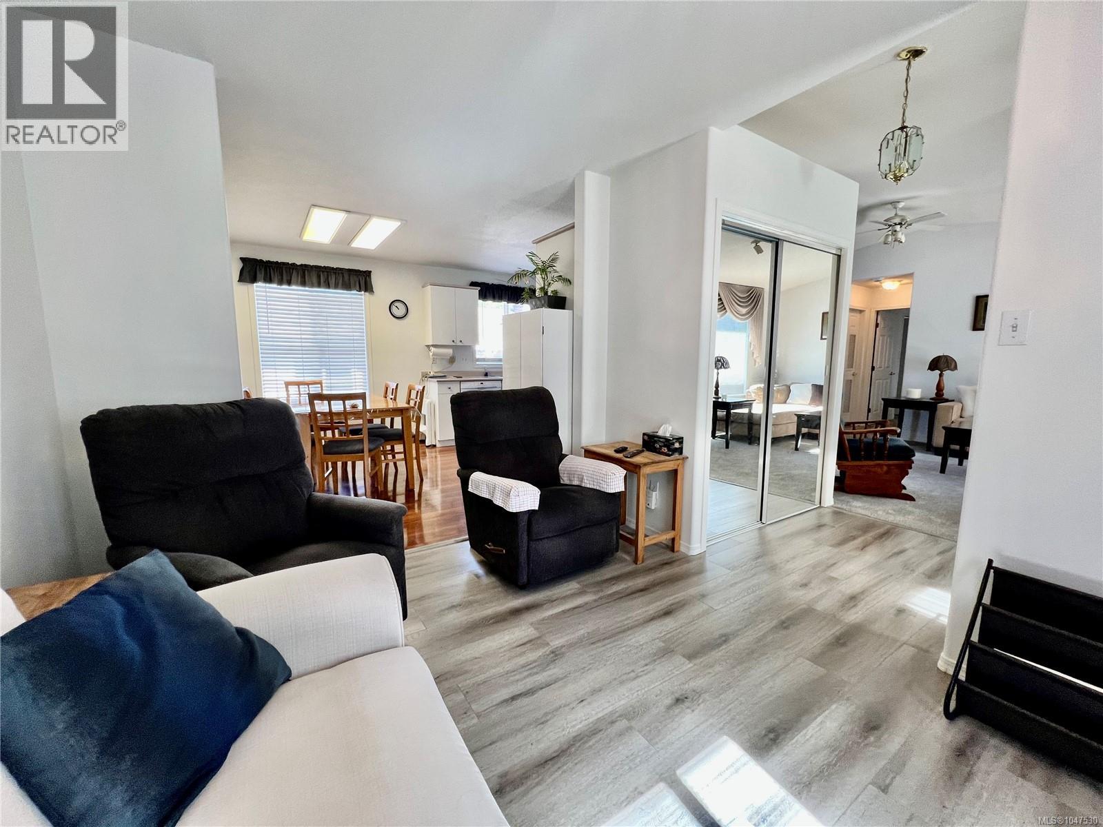 82 Wolf Lane, View Royal