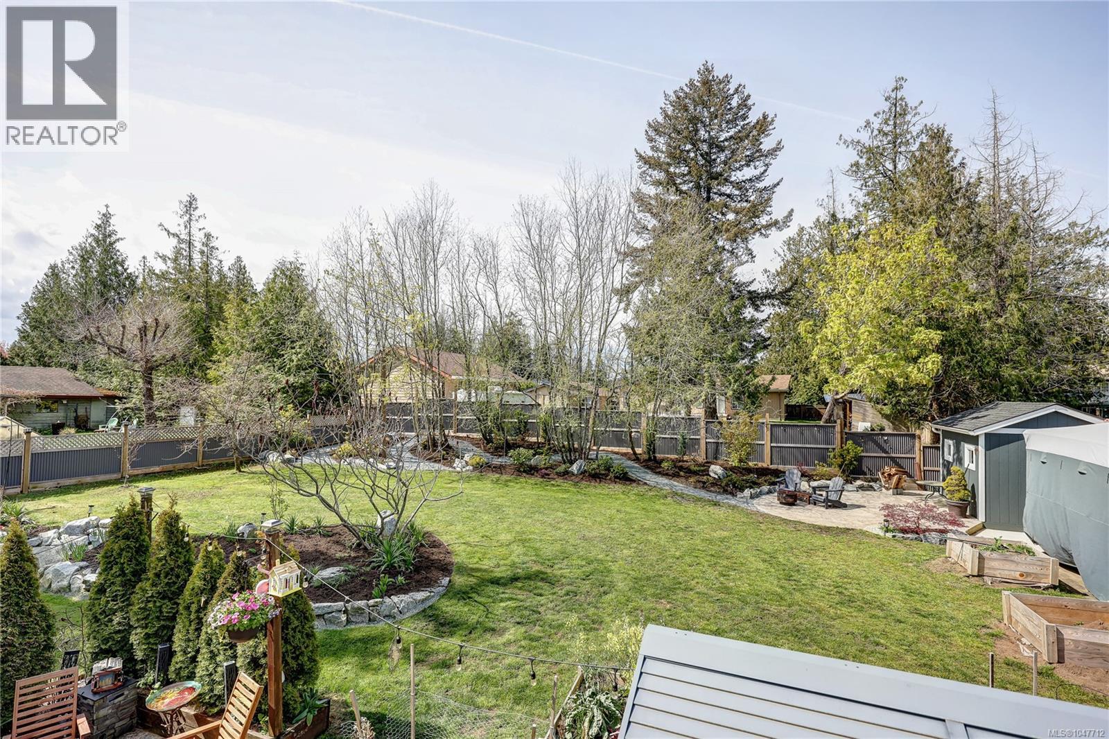 853 Glenhale Cres, Parksville