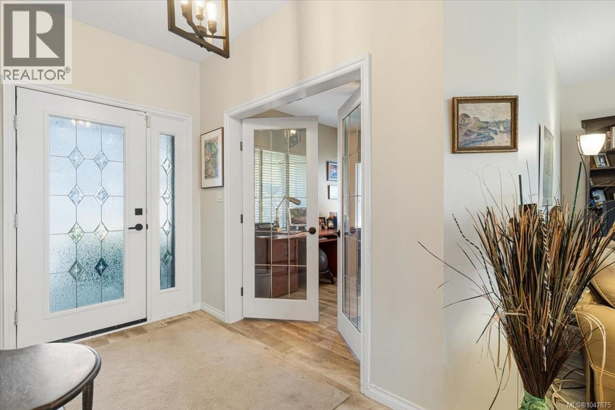 6191 Garside Rd, Nanaimo