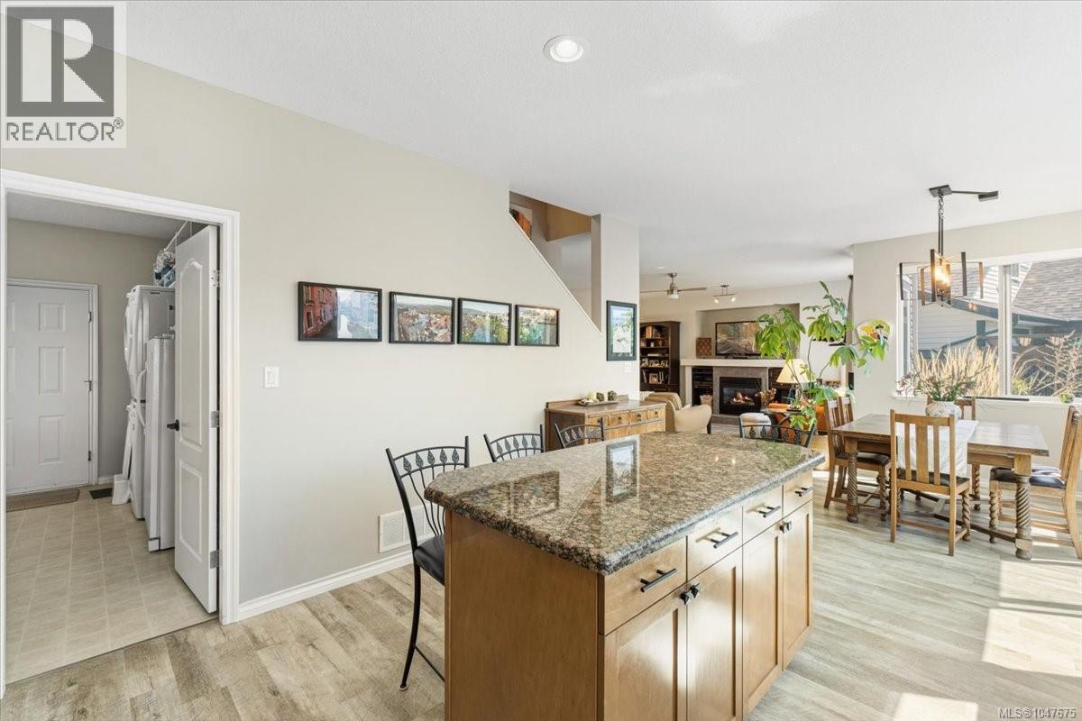 6191 Garside Rd, Nanaimo