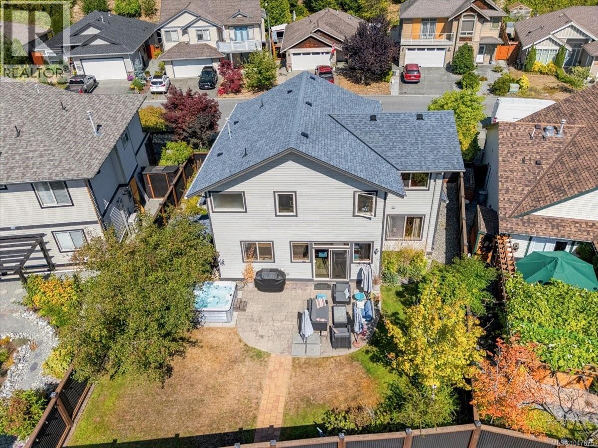 6191 Garside Rd, Nanaimo
