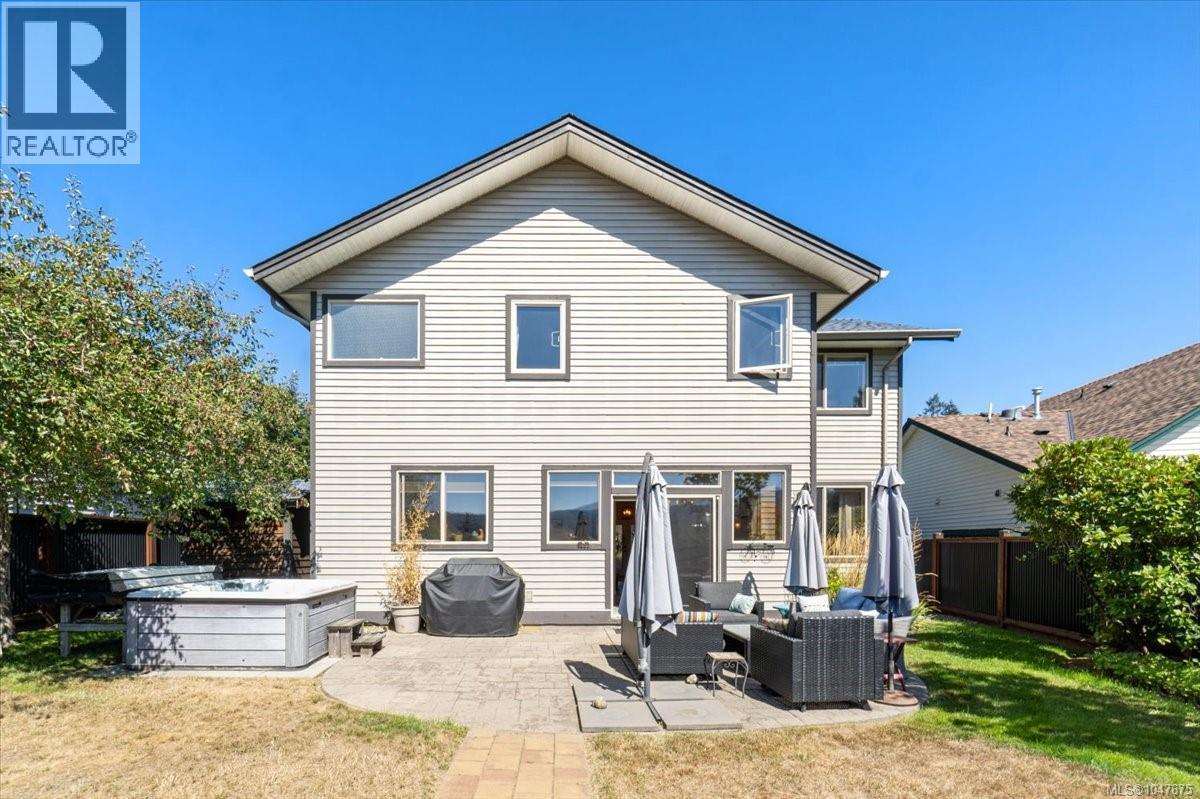 6191 Garside Rd, Nanaimo