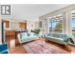 118 Fernway Drive, Port Moody, BC V3H5L9 Photo 10