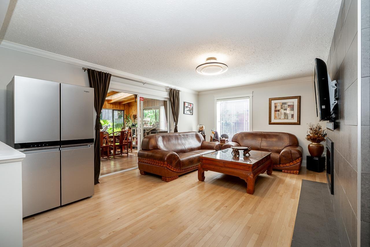 2360 CHRISTOPHERSON ROAD, Surrey