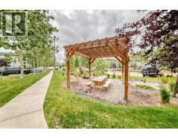 5208A, 604 8 Street SW - photo 40