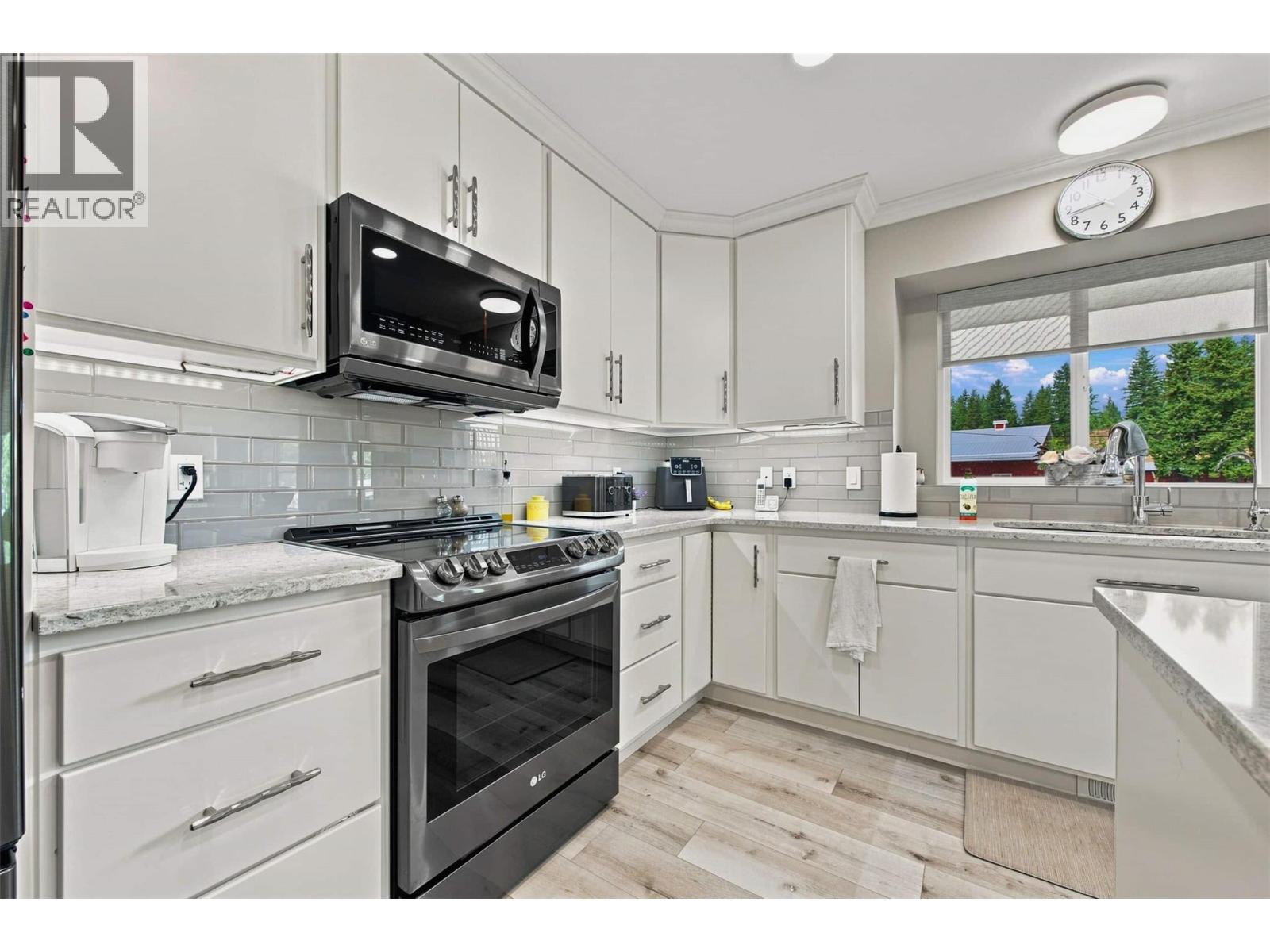88 Westwood Road - Image 42