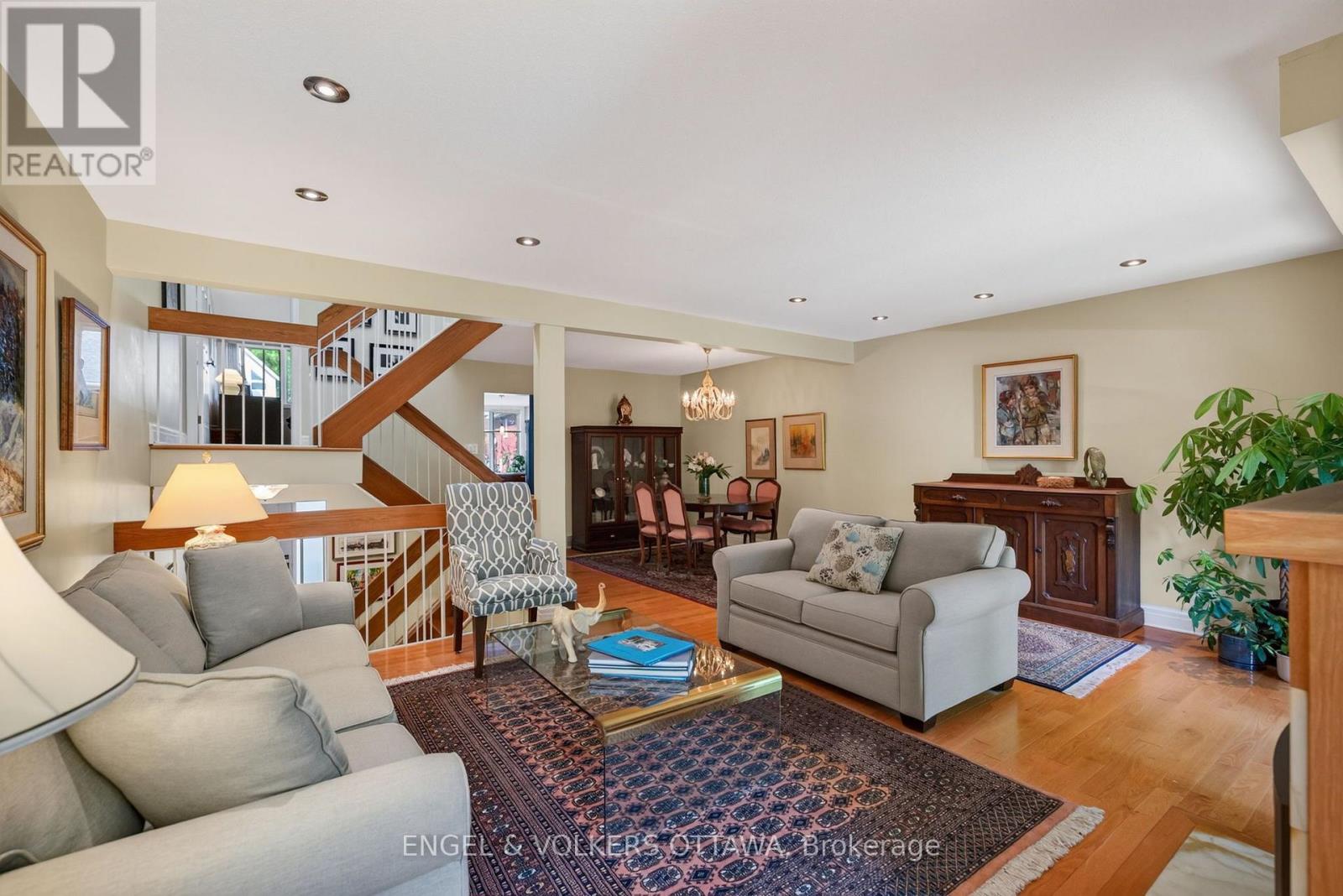 202 HOLMWOOD AVENUE - 7