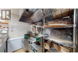 558 Bloor St Street, Toronto, ON M6G1K1 Photo 20