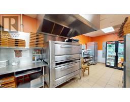 558 Bloor St Street, Toronto, ON M6G1K1 Photo 27