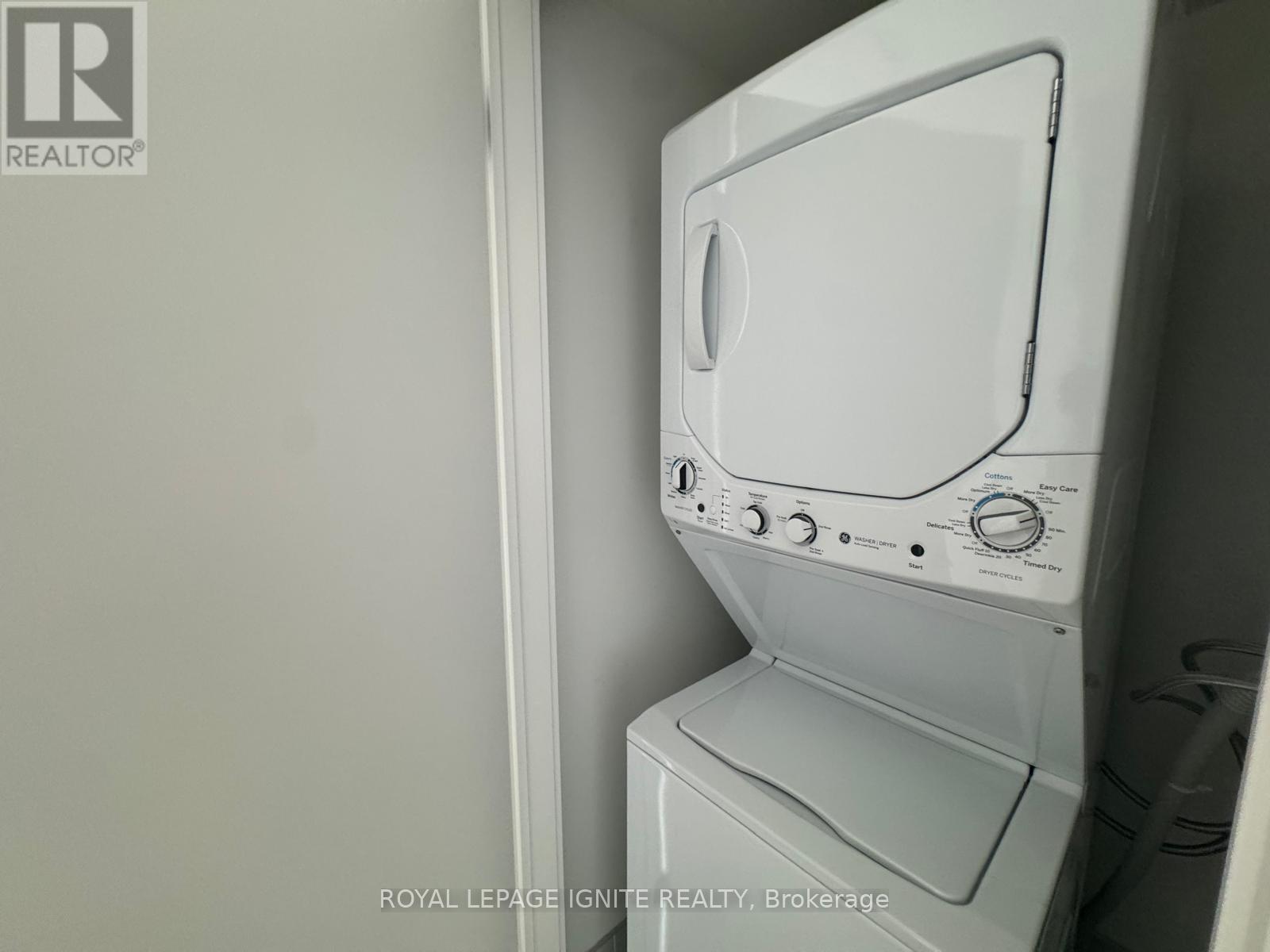 #611 51 CLARINGTON BOULEVARD - Image 10
