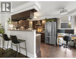 102 2528 E Broadway, Vancouver, BC V5M4V2 Photo 15