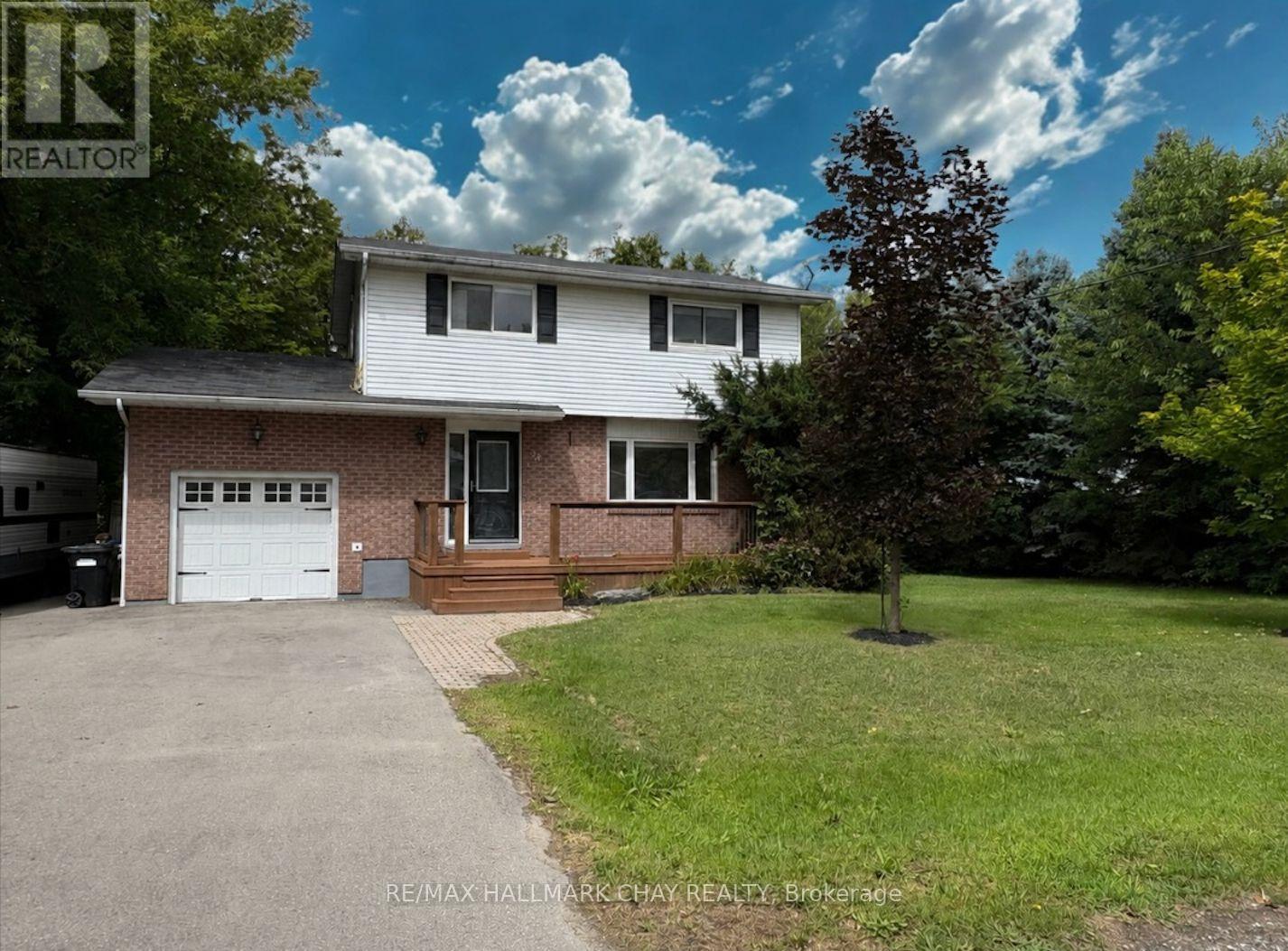 34 BOYNE CRESCENT