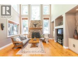 1550 Rockcress Place, Coquitlam, BC V3E2Y1 Photo 8