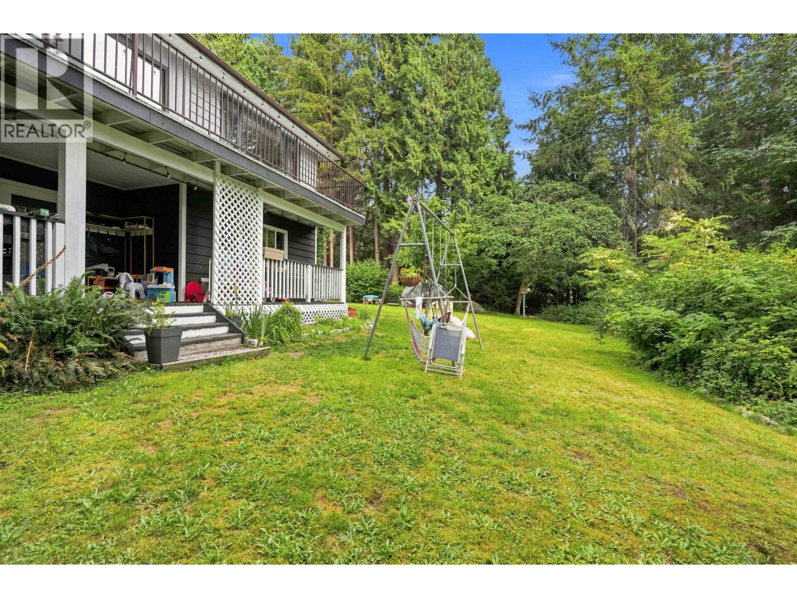 1523 GRANDVIEW ROAD, Gibsons