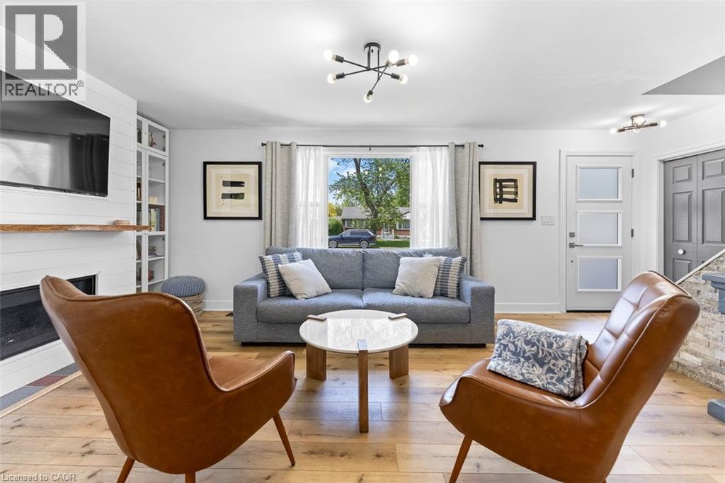 1373 ORCHARD Avenue - Image 10