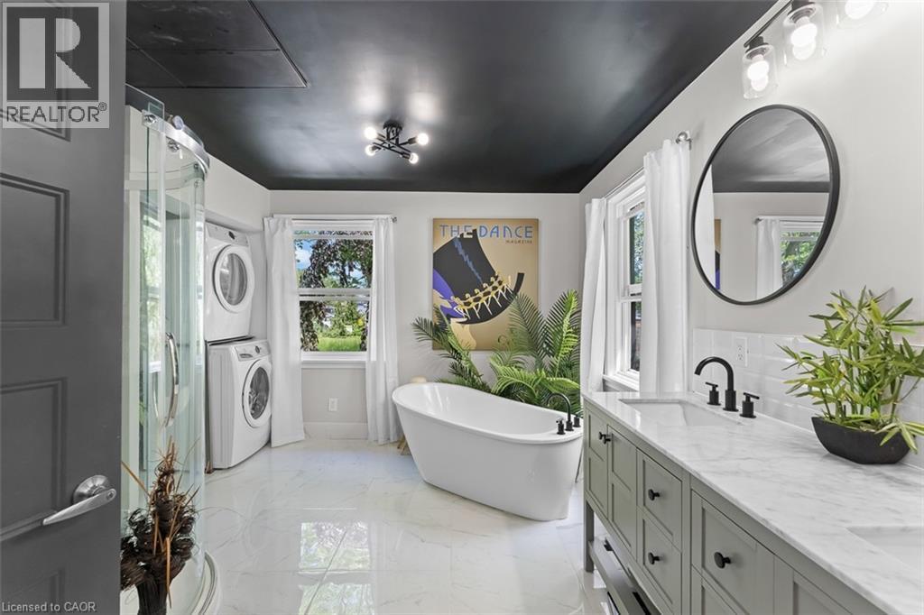 1373 ORCHARD Avenue - Image 19