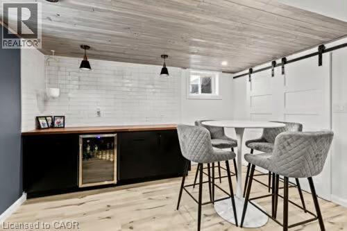 1373 ORCHARD Avenue - Image 32