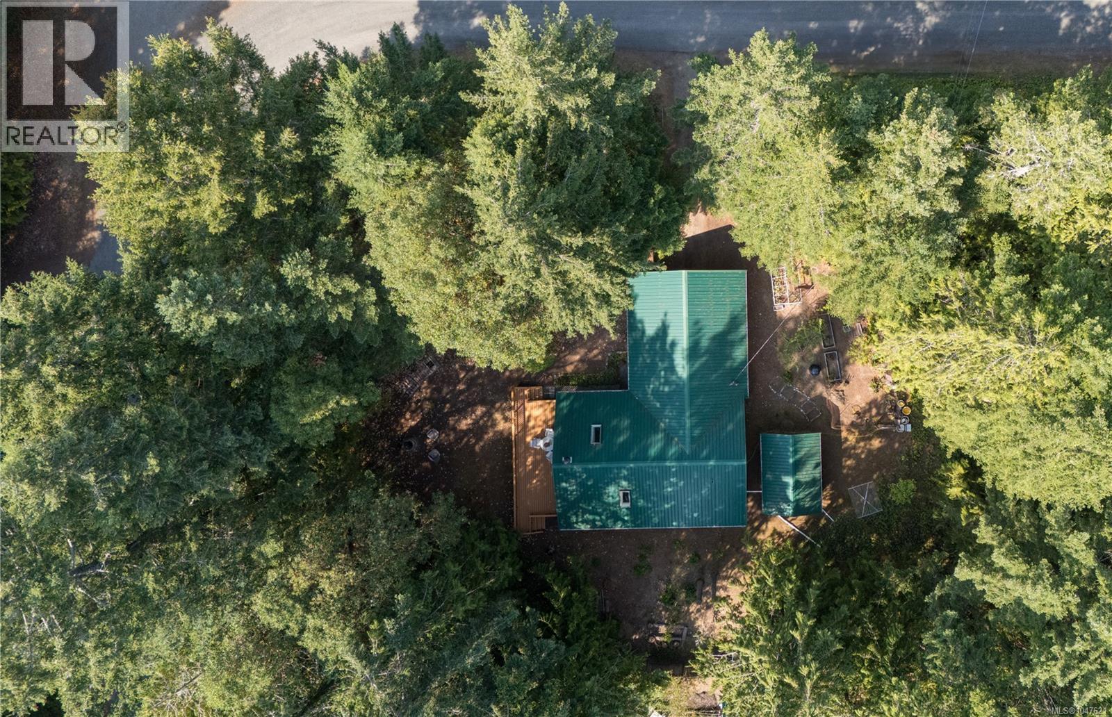 920 Carmen Cres - 2