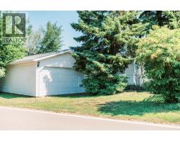 21 Sands Street, Rochon Sands, AB T0C3B0 Photo 35
