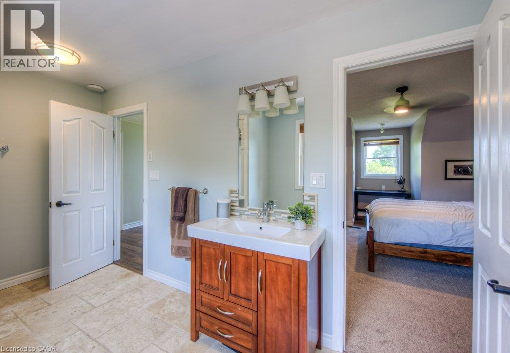 8466 SIDEROAD 30 - Image 41