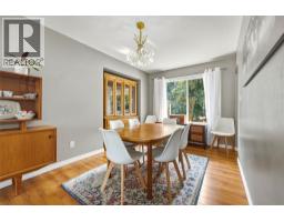 Dining room - 2228 Linea Crescent, Lumby, BC V0E2G0 Photo 9