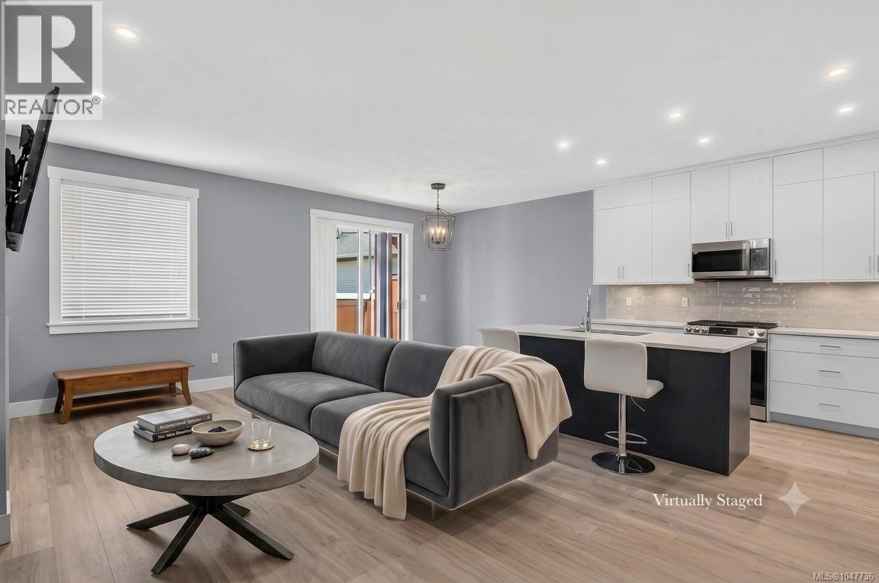 473 Hampstead St - Image 8