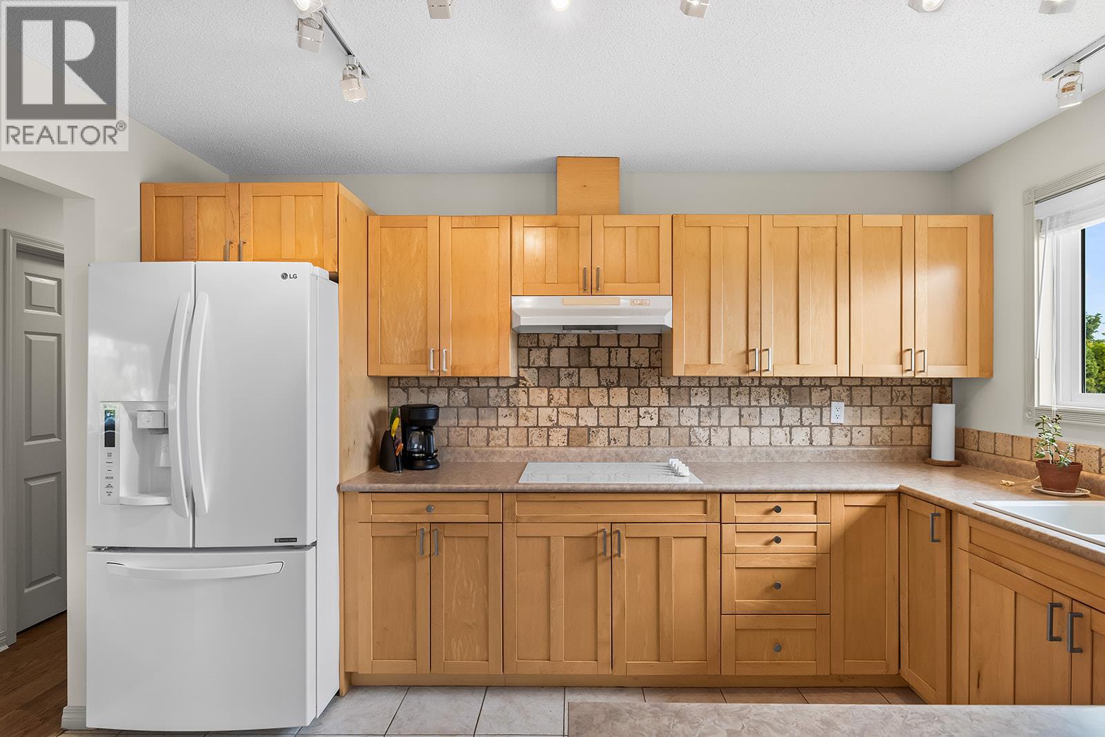 3595 Brown Road - 8