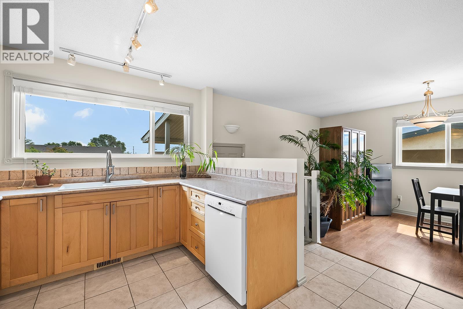 3595 Brown Road - 10