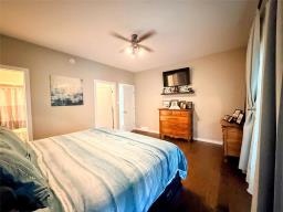 30 Hillcrest Drive, Neepawa, MB R0J1H0 Photo 16