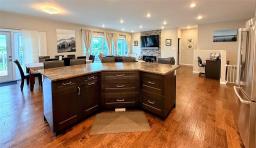 30 Hillcrest Drive, Neepawa, MB R0J1H0 Photo 6