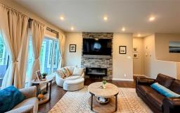 30 Hillcrest Drive, Neepawa, MB R0J1H0 Photo 10