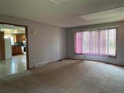 89070 16 Highway, Neepawa, MB R0J1H0 Photo 15