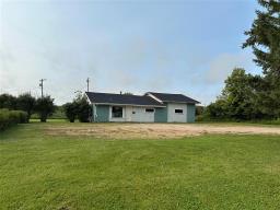 89070 16 Highway, Neepawa, MB R0J1H0 Photo 40