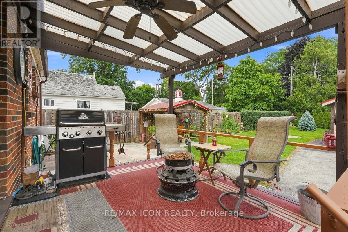374 HALE STREET - 33