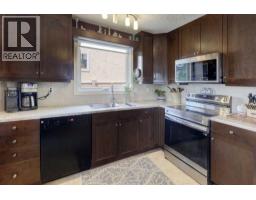 3pc Bathroom - 148 Rundlecairn Rise Ne, Calgary, AB T1Y2Y3 Photo 8