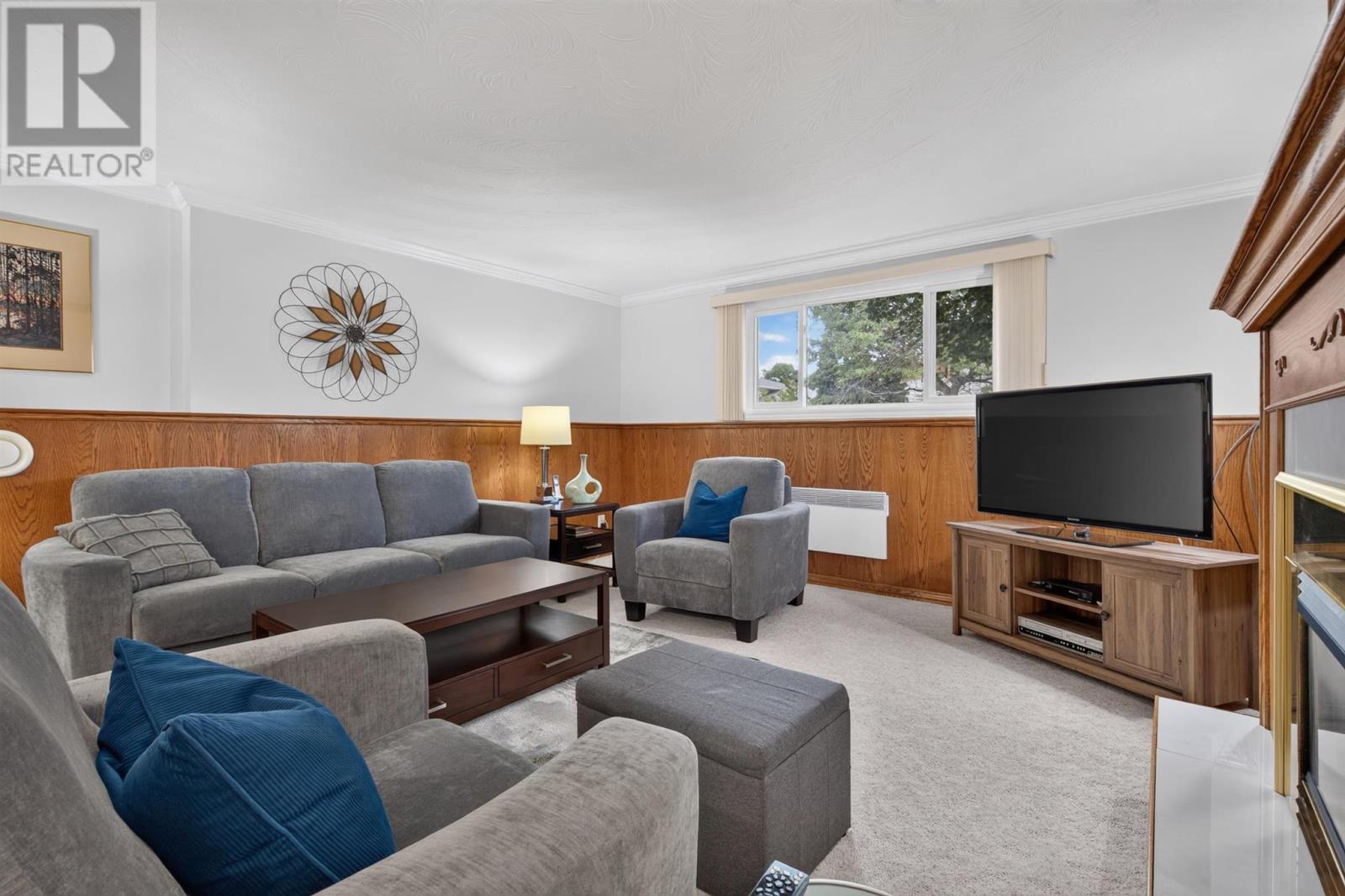 94 Laronde AVE - 22