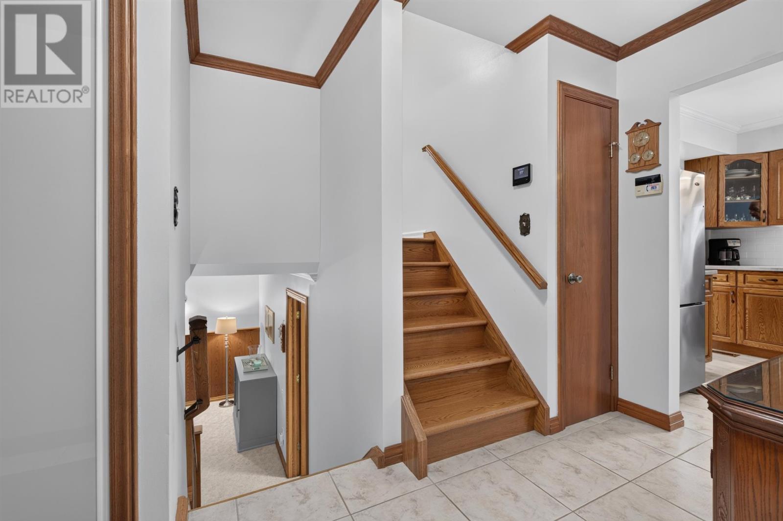94 Laronde AVE - 9